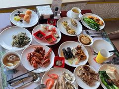 -荣誉国际酒店-云顶旋转餐厅