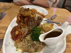 招牌脆皮烤猪肘-凯德瑞花园餐厅(大唐芙蓉园店)