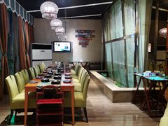 -火舞泰·泰式海鲜火锅餐厅(世纪城店)