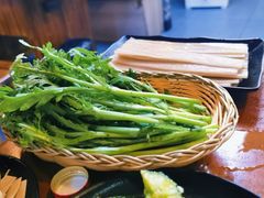 -曹丞相·地锅鸡·地锅鱼(武林店)