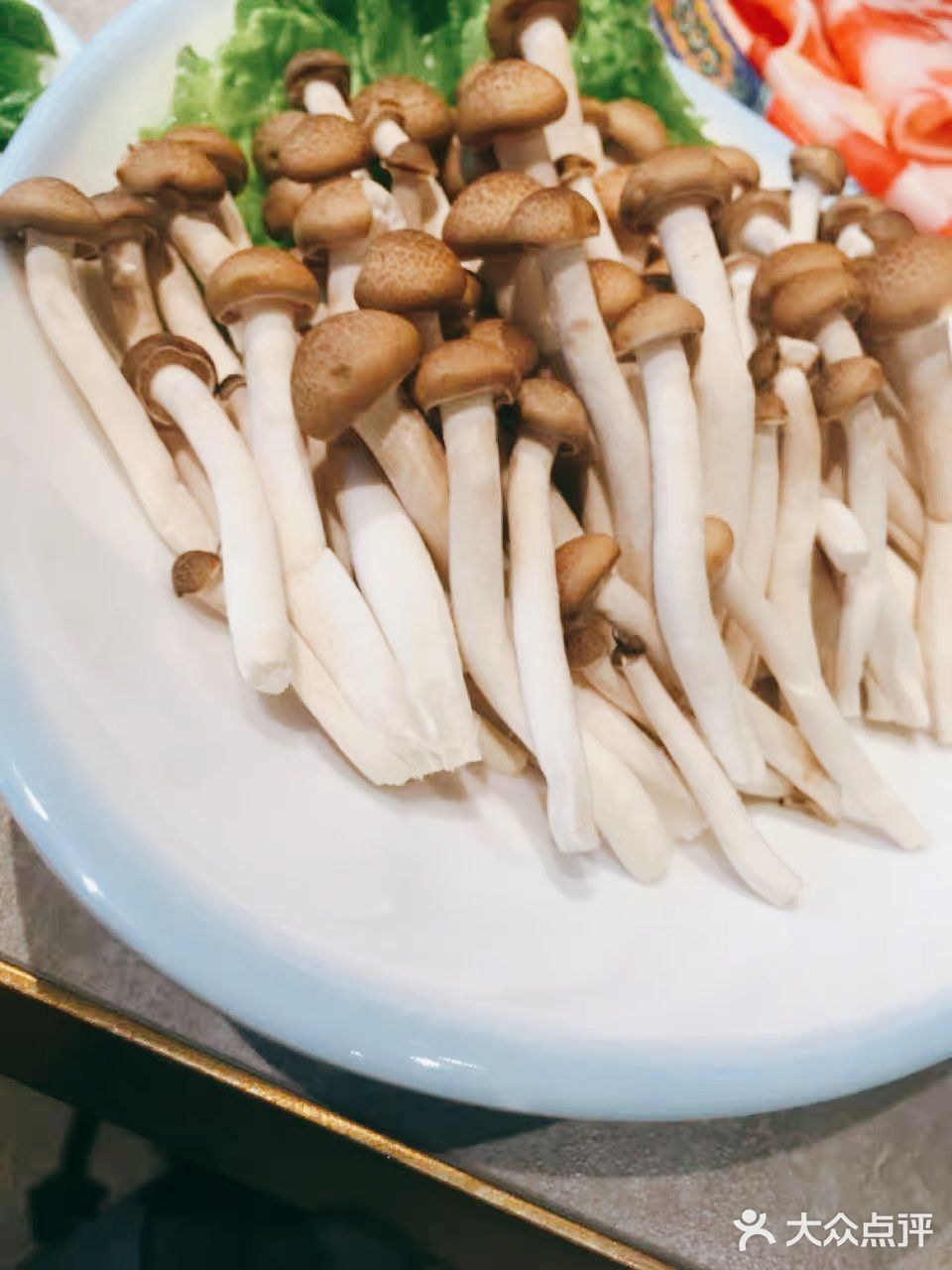 很爽口,上几秒就熟了,分量很足,好吃美味