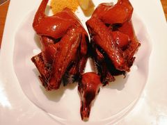 红烧乳鸽-点心传说·粤菜点心(佐阾虹湾店)