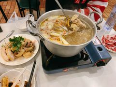 -月亮房·白斩鸡(娄山关路店)