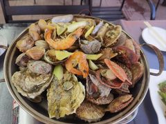 -鑫渔港海鲜本地菜·山海关浑锅(东戴河店)