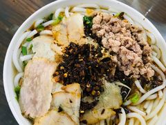 -黄金娣米线(盛邦老店)