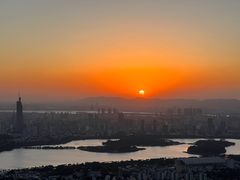 -紫金山山顶公园