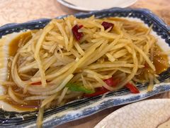 -维吾尔餐厅(宜山路店)