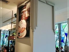 -港丽餐厅(高德置地店)