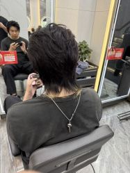 -七分屋LA·烫发·染发·剪发