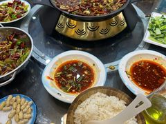 -阆辣荟餐饮(老味道8年·古城店)