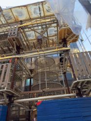 -PIPIKINGDOM皮皮王国欢乐号(欢乐海岸购物中心店)