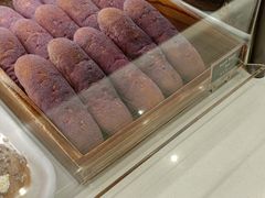 -爱雍·乌节