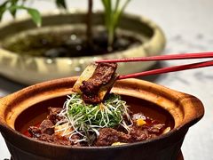 徽式红焖带骨小牛肉-品粹徽园·家常安徽菜