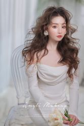 -艾米丽婚纱礼服