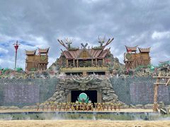 -七彩云南欢乐世界