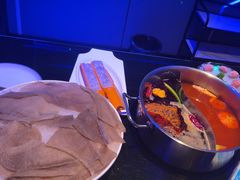 -唯爱KTV聚会餐厅(仙林东城汇店)