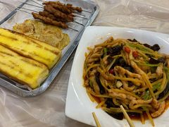 -江城燕子大排档(江汉路步行街店)