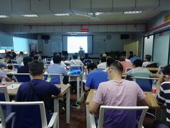 -上海申伦职业技能培训中心