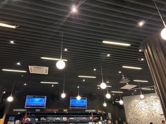 -汽车博物馆主题餐厅