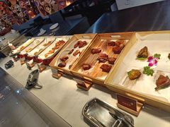 -腾阁自助餐厅(朝林广场店)