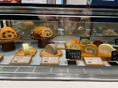 日式鲜乳卷-SKROLL卡特司库·蛋糕定制·生吐司·司康(古北程家桥店)