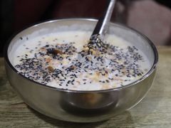 -白翔甜食店