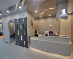 -I+造型烫发染发