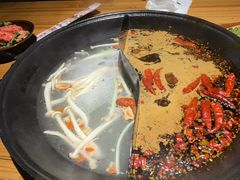 鸳鸯锅-壹兆圆重庆火锅手工炒底料(长白格林玫瑰湾店)