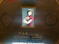 -小天鹅火锅·一线江景洪鼎旗舰店(洪崖洞店)