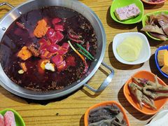 -毛毛老火锅(八年观音桥店)