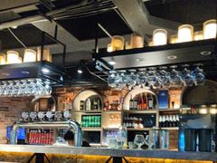 -麦凯伦烧烤·精酿超级工厂店(金桥总店)