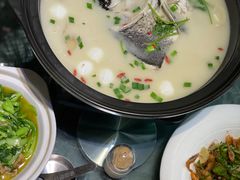 鱼头鱼丸汤-又见炊烟私房菜(敬亭路店)