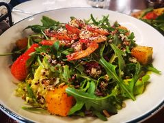 亚麻籽藜麦大虾沙拉-COMMUNE幻师(上邦百汇城店)