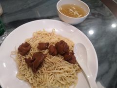 猪大肠捞伊面-恩宁刘福记(东华东路店)