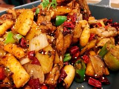 招牌悦蓉牛蛙干锅-精悦蓉(松江万达广场店)