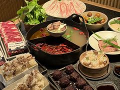 -三出山火锅(南京万象天地店)