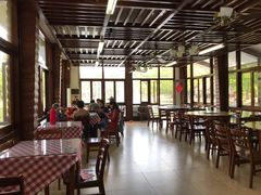 -绿荫坊餐厅(共青森林公园店)