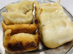 鲜肉锅贴-章氏(车站北路店)