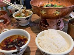 -成都你六姐·牛肉冒菜(上海环宇荟店)