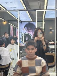 -藤野造型烫发染发