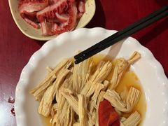 -金杨拉面王小吃面馆·牛三宝面·红烧牛肉粉