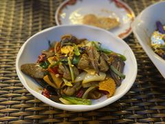 爆炒羊杂-东方亚克西餐厅(西康路店)