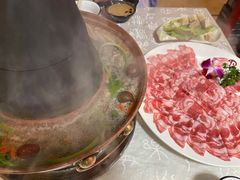 -羊家胡同·龙虾烧烤火锅(龙汇路店)