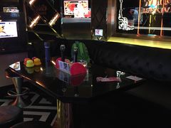 -温莎KTV(珠江路店)
