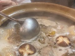 -永記粤菜·五指毛桃花雕鸡煲(九亭店)