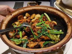 -八府香鸭·啫啫煲(华山路店)