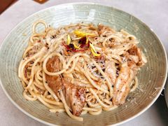 黑松露菌菇鸡肉意面-一沙一城·岩烤牛扒(深圳首店)