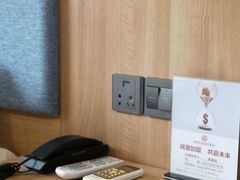 -如家酒店·neo(长沙步行街黄兴广场地铁站店)