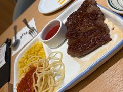 -菲滋意式餐厅(西溪印象城店)