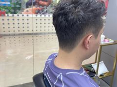 -鸿通城购物中心